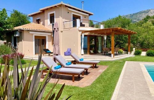 Kalamitsi Villa | Almond villa