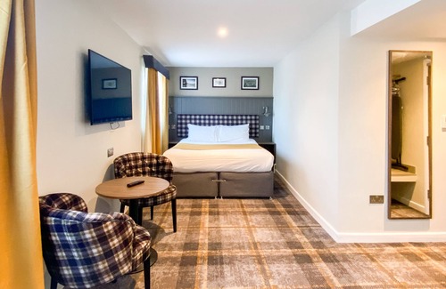 Almondsbury Hotel | Almondsbury Inn & Lounge