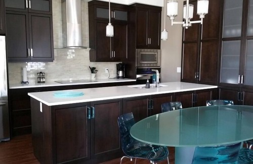 Okanagan-Similkameen House | Almost beachfront and near the pools. Mild winters and close to a ski hill!