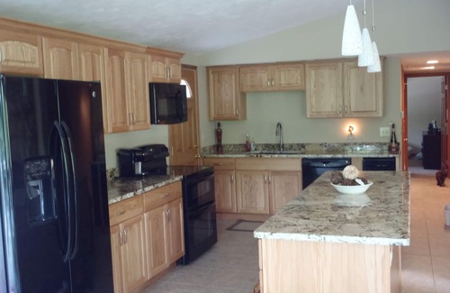 Whitewater House | Almost Heaven - Relaxing Getaway On Serene Rice Lake