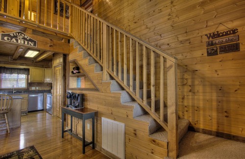 Gatlinburg - Pigeon Forge Cabin | Almost Heaven: Your Smoky Mountain Escape is Pure Bliss!