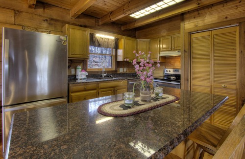 Gatlinburg - Pigeon Forge Cabin | Almost Heaven: Your Smoky Mountain Escape is Pure Bliss!