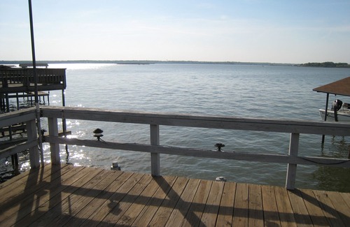 Gun Barrel City House | Almost Seaside - Waterfront Paradise On Cedar Creek Lake!