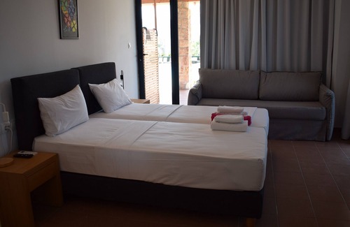 Edipsos House | Almyra Holiday Village