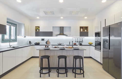 Monolithos Villa | Almyriki Beach Villa