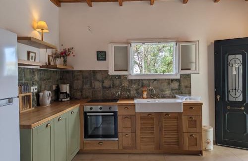 Almiros Beach Villa | Almyros Garden House