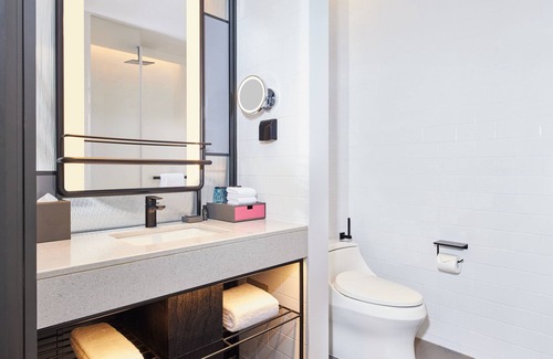 Huairou Hotel | Aloft Beijing Huairou