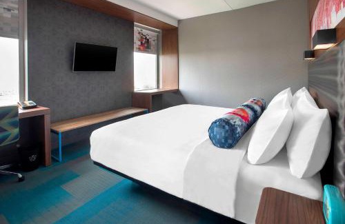 Cheektowaga Hotel | Aloft Buffalo Airport