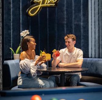 Streeterville Hotel | Aloft Chicago Mag Mile