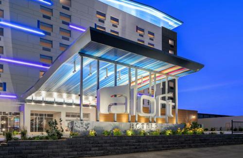 Rolling Meadows Hotel | Aloft Chicago Schaumburg