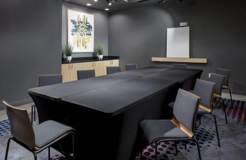 Coppell Hotel | Aloft Dallas DFW Airport Grapevine