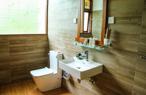 Kumbalwela Hotel | Aloft Grand Hotel