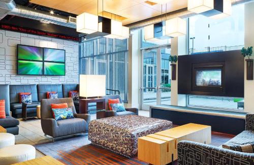 Las Colinas Hotel | Aloft Hotel Las Colinas