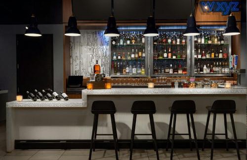 Ludlam Hotel | Aloft Miami Dadeland