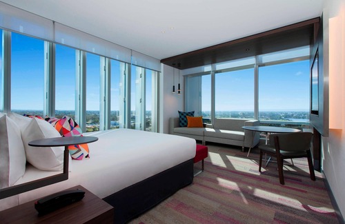 Rivervale Hotel | Aloft Perth