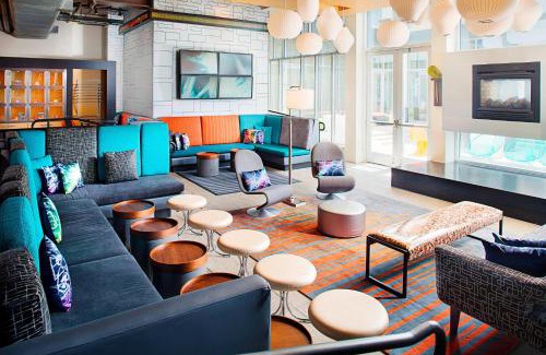 Primos Secane Hotel | Aloft Philadelphia Airport