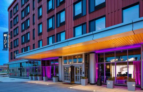 Downtown Hotel | Aloft Providence Downtown