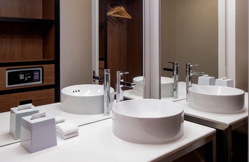 Alviso Hotel | Aloft Santa Clara