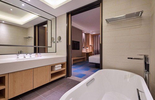 Pudong Hotel | Aloft Shanghai Zhangjiang Haike