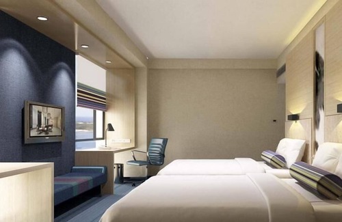 Tinghu Qu Hotel | Aloft Yancheng