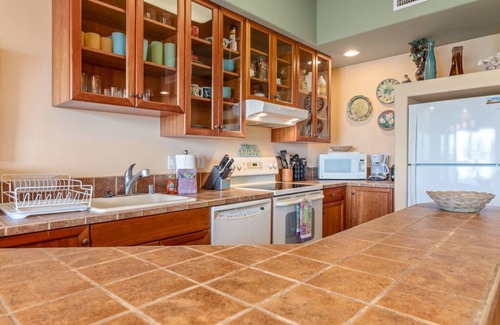Kahaluu Bay Villa | Aloha Condos, Beach Villas at Kahaluu, Villa 1-202, Beach View, AC