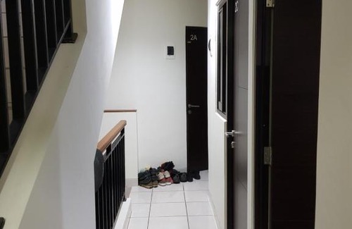 Pagedangan House | Aloha Guest House - 1 Male Only