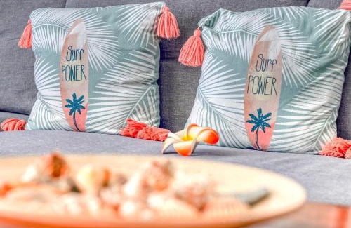 Los Abrigos Apartment | Aloha Home