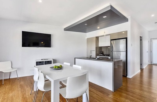 Waterhouse Apartment | Aloha Marina Apartment 3