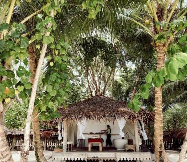 Pulau Silabok Resort | Aloita Resort Mentawai