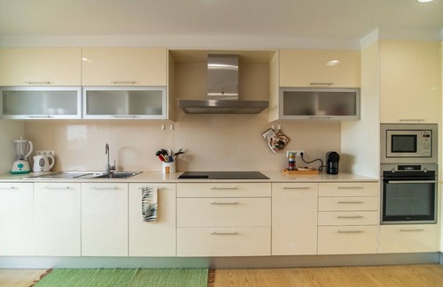 Ponta Delgada Apartment | Alojamento Encantador no Centro de Ponta Delgada