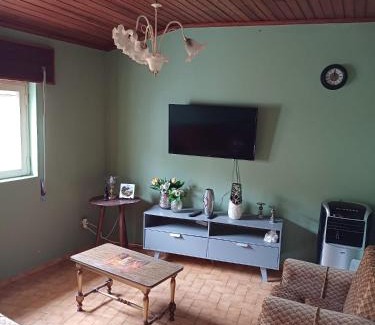 Longroiva Bed & Breakfast | Alojamento Excalibur