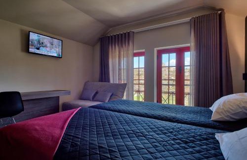 Castro Laboreiro Bed & Breakfast | Alojamento Local - Miradouro do Castelo