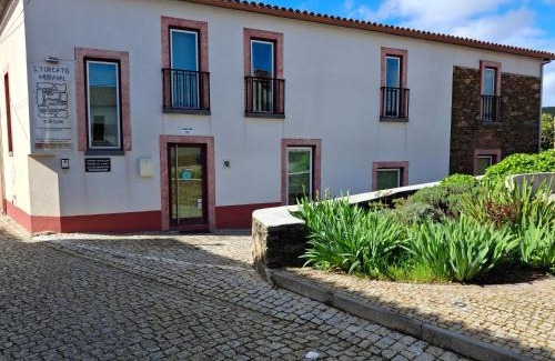 Estreito House | Alojamentos Turísticos São Torcato Moradal Turismo Espaço Rural