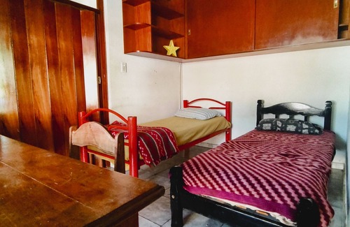 Godoy Cruz Bed & Breakfast | Alojamiento Céntrico: Habitación Privada Tipo Hostel