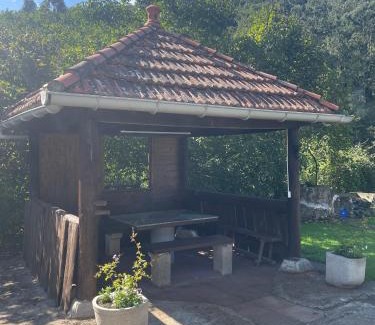 Santiago de Cartes House | Alojamiento CasAmalia