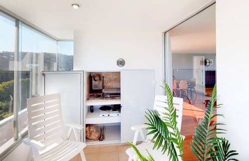 San Rafael Apartment | Alojamiento en Esturión, frente a playa Brava