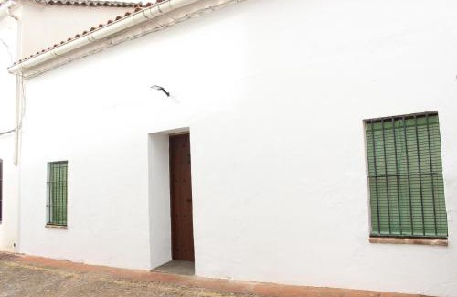 Higuera de la Sierra Apartment | Alojamiento Rural La Plazuela