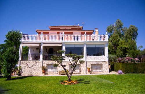 Cabra House | Alojamiento Rural Las Acacias