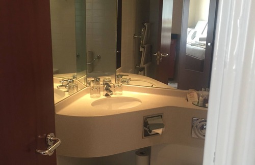 Bellshill Hotel | Alona Hotel
