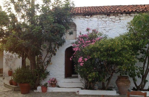 Votsi Villa | Alonissos: house/villa - 6 rooms - 8/10 persons