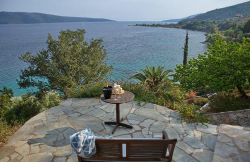 Nimfea Villa | Alonissos Luxury Villa with Jacuzzi and Beach