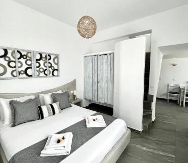 Finikia Apartment | Alonistra Oia Houses