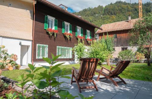Engelberg Apartment | ALP APARTMENTS centre location with traditional design and self check-in