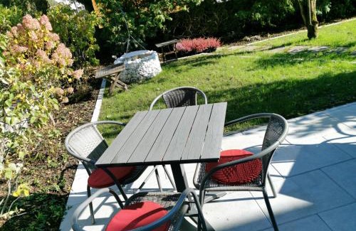 Engelberg Apartment | ALP APARTMENTS centre location with traditional design and self check-in