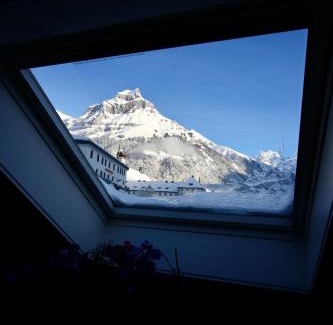 Engelberg Apartment | ALP APARTMENTS centre location with traditional design and self check-in