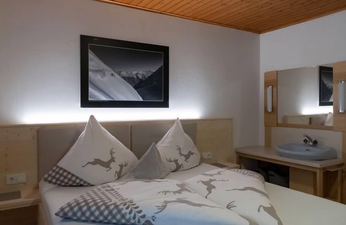 Silbertal House | Alpenchalet Silbertal by Interhome