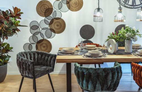 Penzberg Apartment | Alpenflair/Luxury/100qm/Work/Travel/Netflix