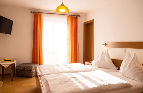 Karchau House | Alpengasthof Moser