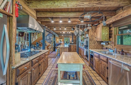 Steamboat Springs House | Alpenhaus Lodge w/Deck, Spa & Panoramic Views 1028