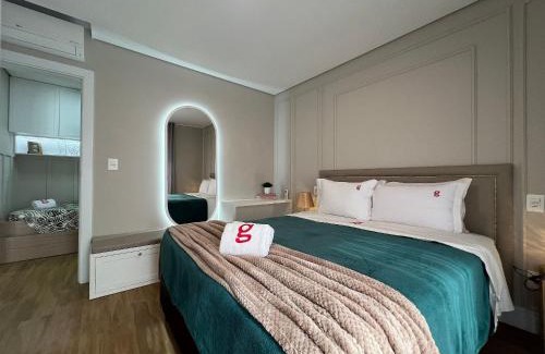 Tirol Apartment | Alpes 307 - Apê NOVO em Gramado c/garagem